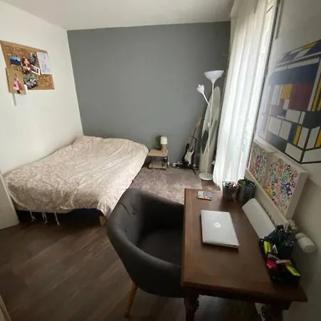 Apartamento 5 Pieces Avec Balcon Et Parking