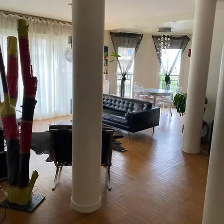 5 Pieces Avec Balcon Et Parking *